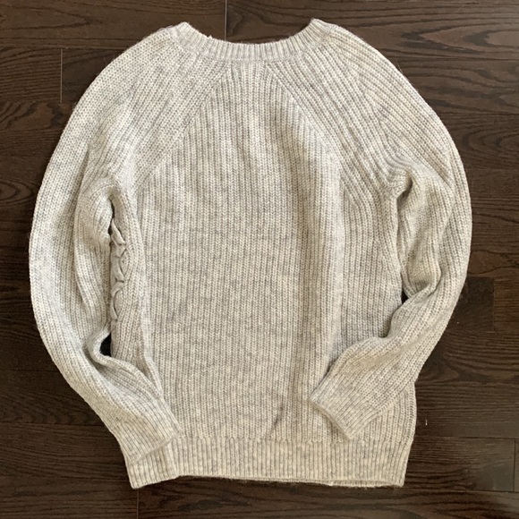 Oversized knit sweater NWOT - Picture 6 of 6